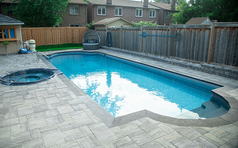 Vinyl Over Concrete/Steel Pools